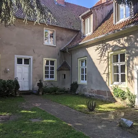 Haus Keppelborg: Zi Antonia Mit Kirchplatzblick Heek