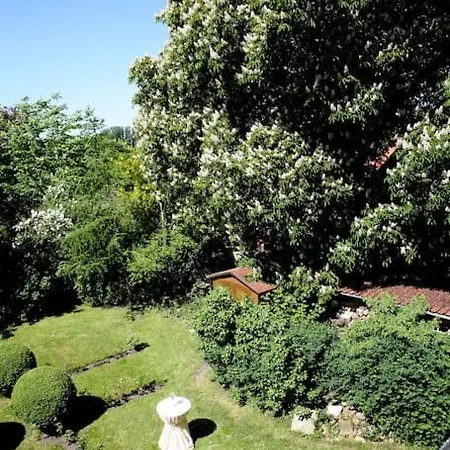 Haus Keppelborg: Zi Antonia Mit Kirchplatzblick Apartment Heek